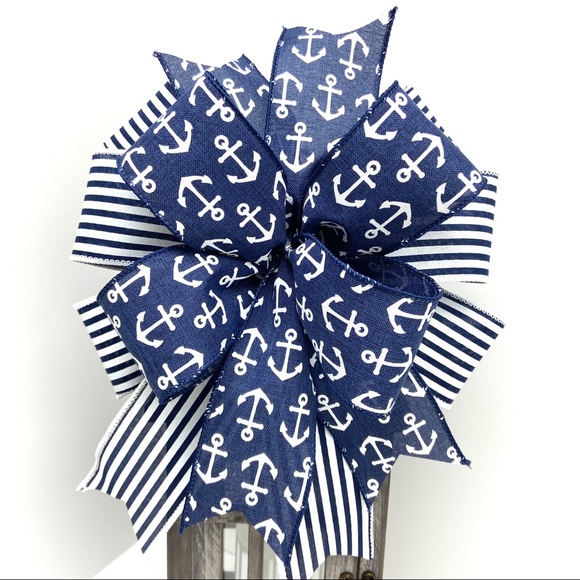 - Handcrafted Navy and white Nautical Wreath Bow - Picture 5 of 6